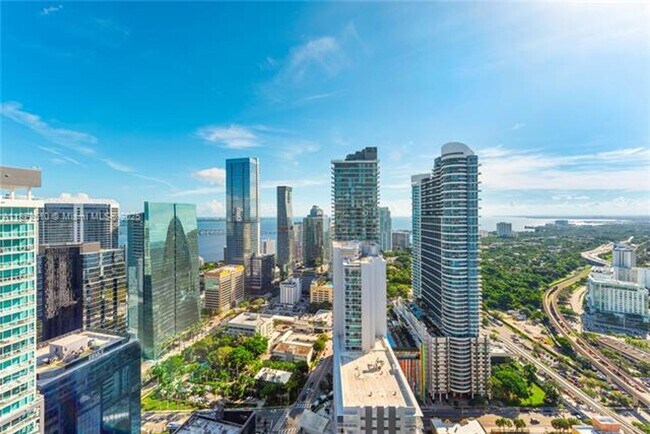 Building Photo - 1100 S Miami Ave