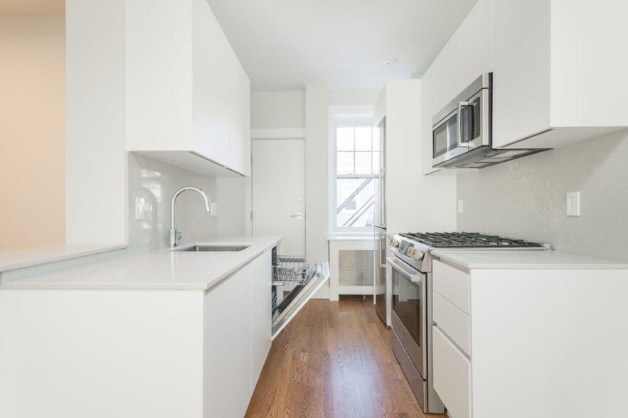 Building Photo - 19A Forest St. Unit 22