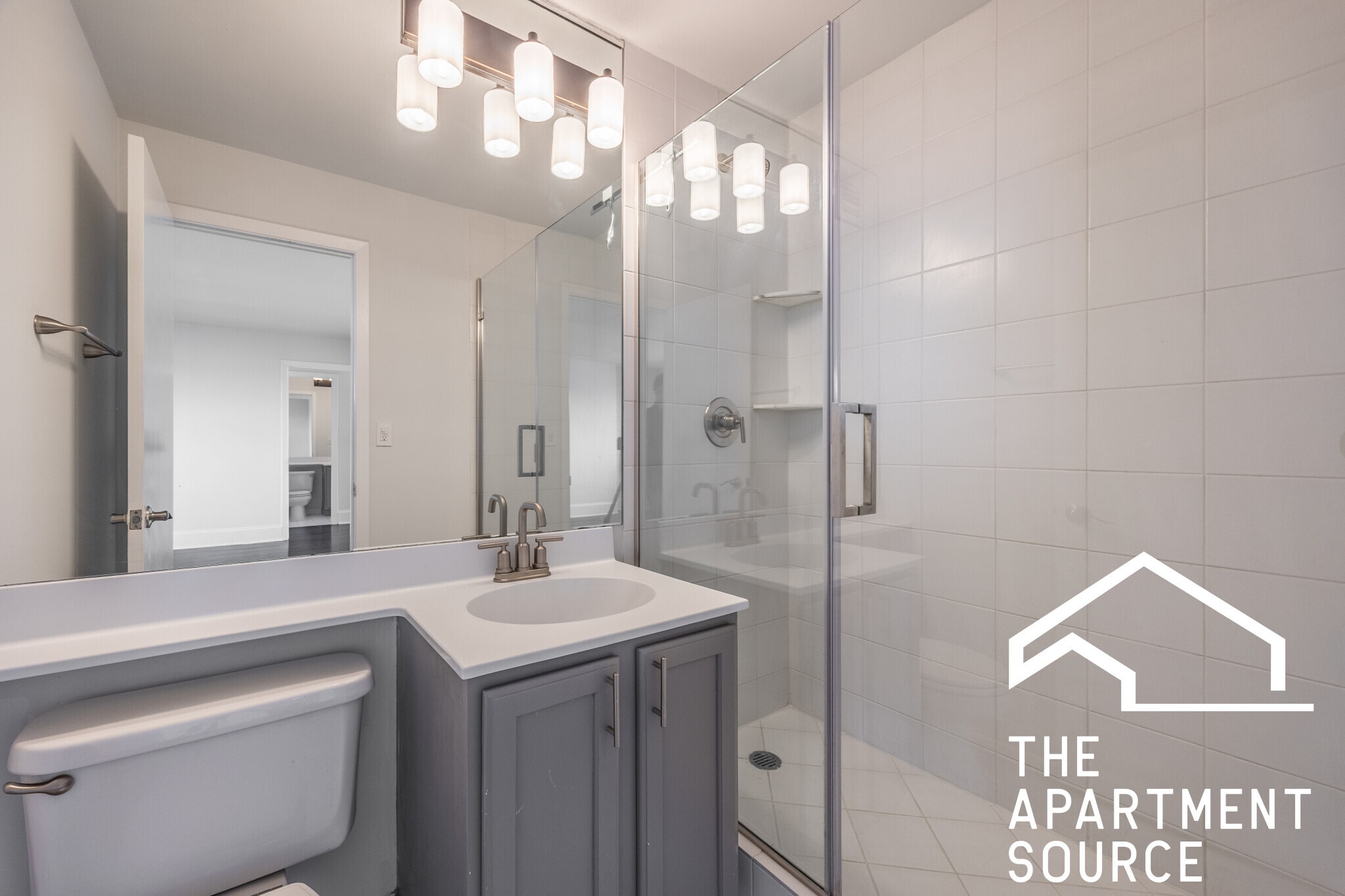 Building Photo - 1365 N Dearborn St