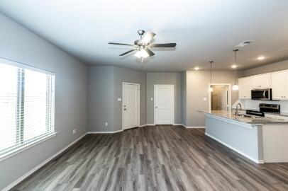 Building Photo - 1220 Preston Trails