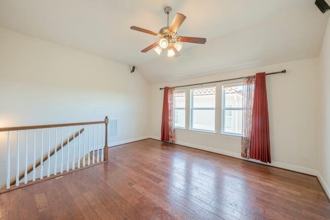 Building Photo - 11812 Mira Vista Way