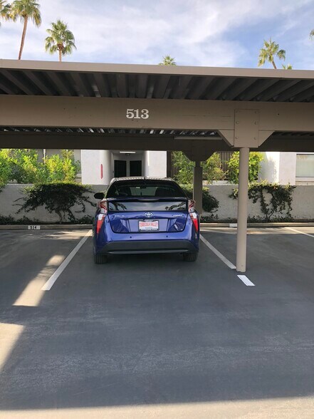 Building Photo - 5301 E Waverly Dr