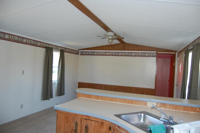 Building Photo - 1066 Natures Cove Rd