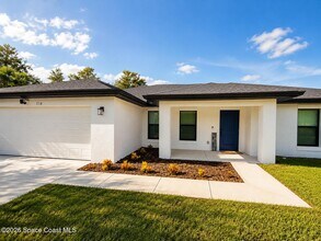 Building Photo - 518 Santo Domingo Ave SW
