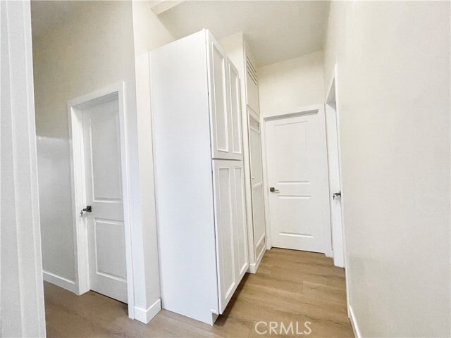 Building Photo - 1804 E Holly Oak Dr