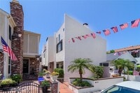 Building Photo - 313 Diamond