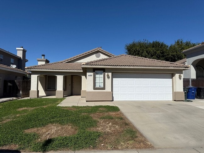 Primary Photo - Single Story 4-bedroom home in Sylvan Scho...