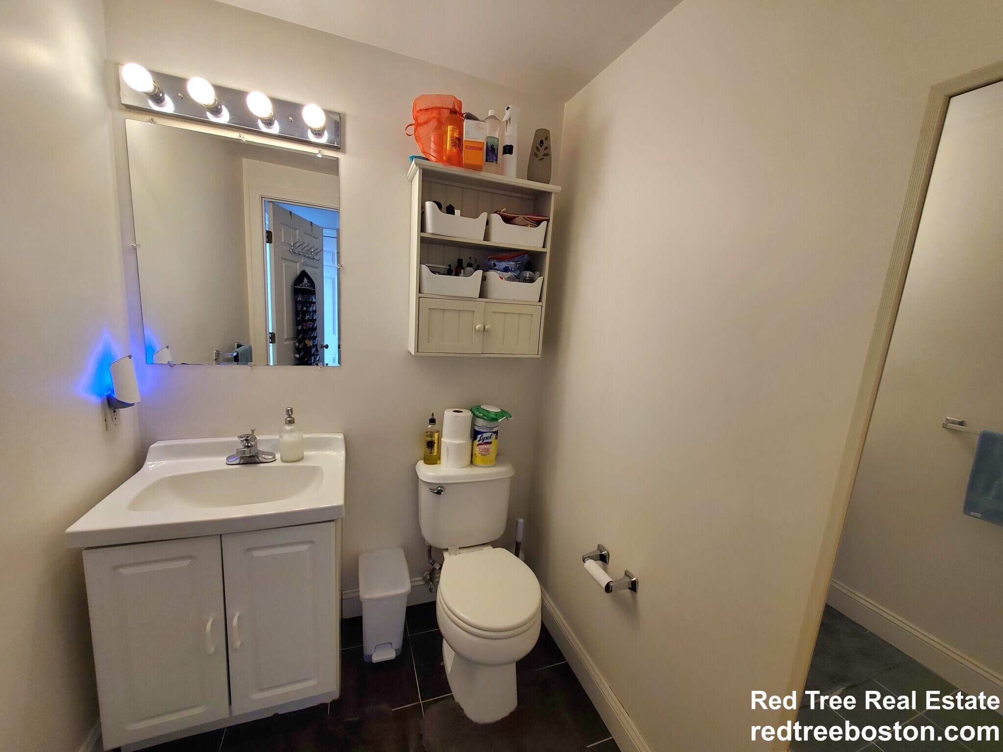 Building Photo - 8-10 Glencoe St. Unit 1