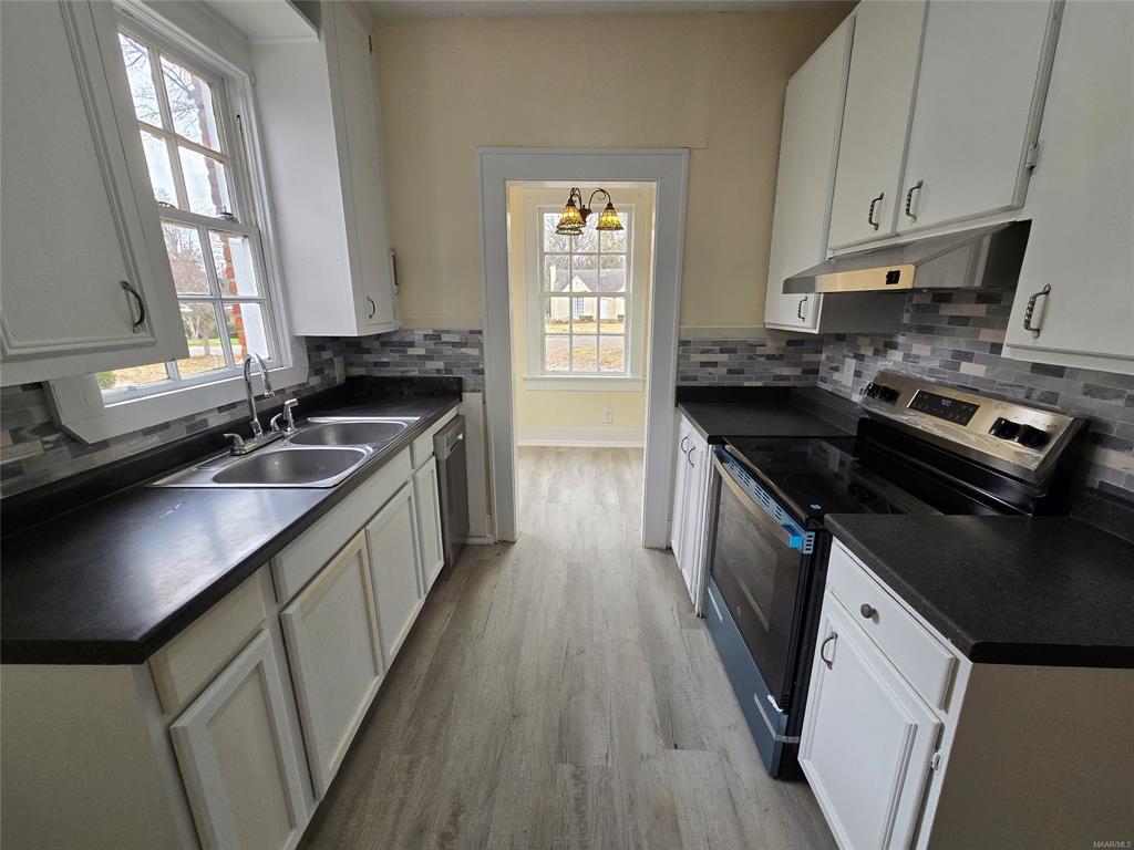 Building Photo - 1938 Gorgas St