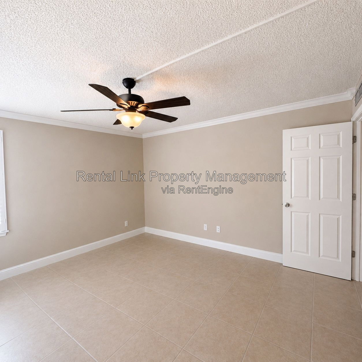 Building Photo - 2264 Winkler Ave