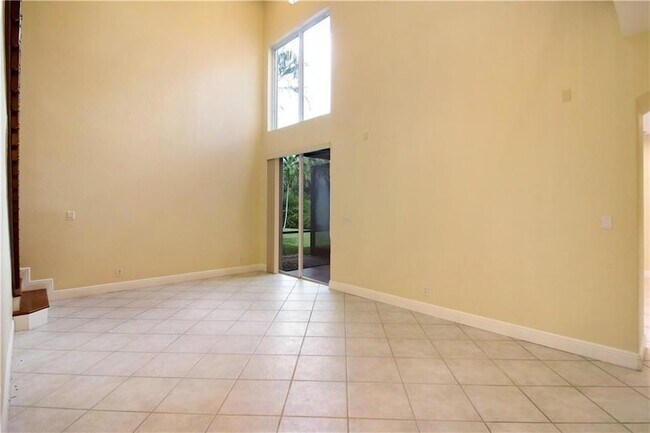 Building Photo - 5873 NW 120th Terrace