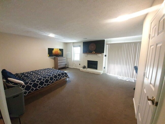 Building Photo - 6579 Zoysia Ct