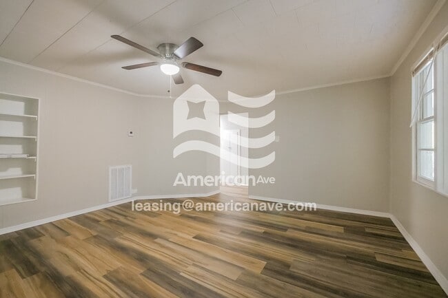 Building Photo - 818 Truitt Ave