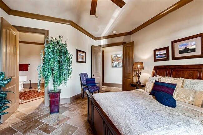 Building Photo - 6407 Grand Marina Cir