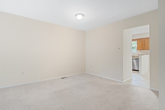 Building Photo - 11740 Stonegate Ln