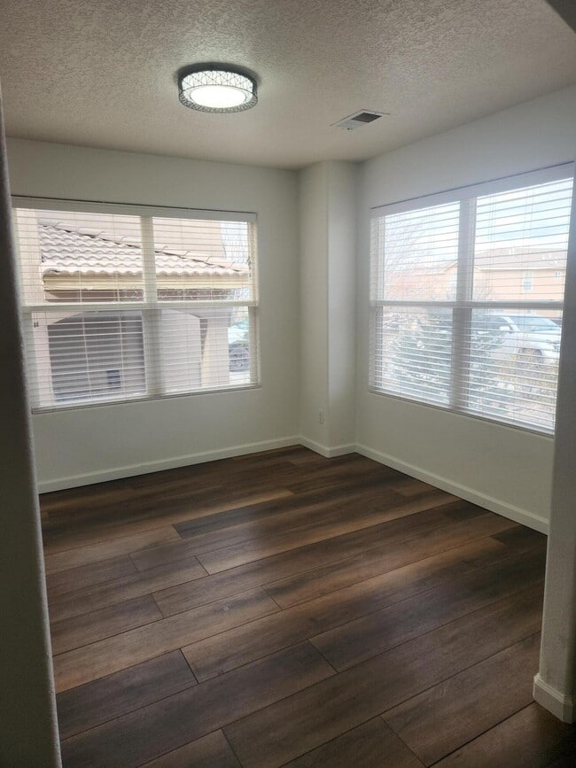 Building Photo - 1943 Busher St SE