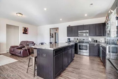 Building Photo - 311 Settlers Pointe Dr