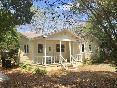 Primary Photo - SPACIOUS Auburndale 4BR/2BA Home w/Gorgeou...