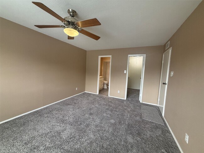 Building Photo - 14777 Wunderlich Dr