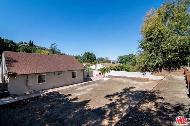 Building Photo - 4108 Madelia Ave