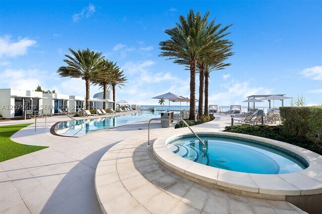 Building Photo - 701 N Fort Lauderdale Beach Blvd