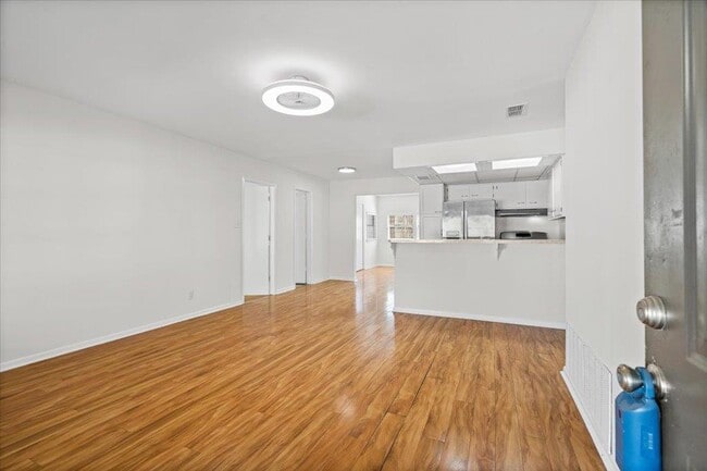 Building Photo - 7707 Watson St