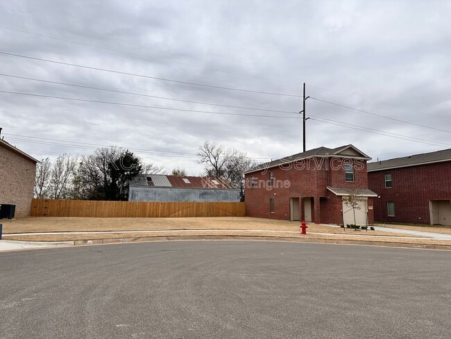 Building Photo - 2318 Cade Ct