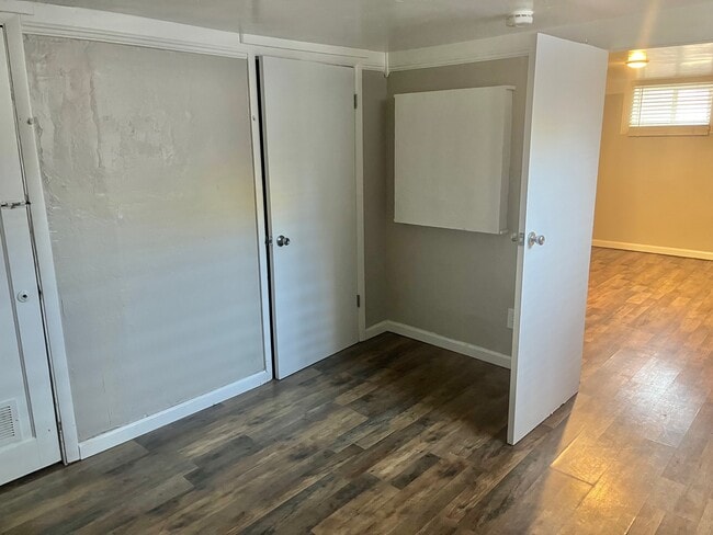 Building Photo - 4 Plex Seller Finance