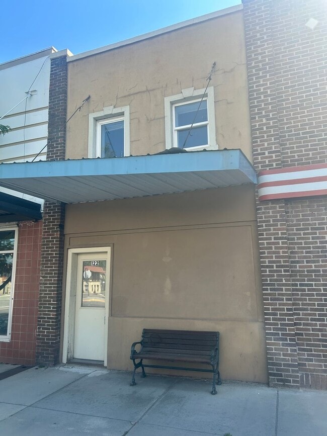 Building Photo - Large 1 bed 1 bath in downtown Hamilton