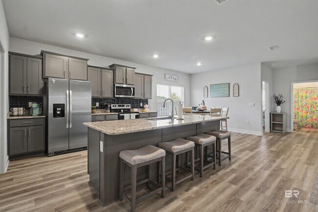 Building Photo - 3893 Mercury Cir