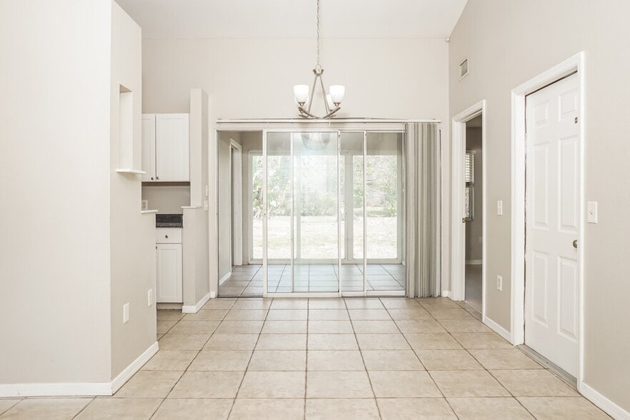 Building Photo - 3644 Ribera Ave