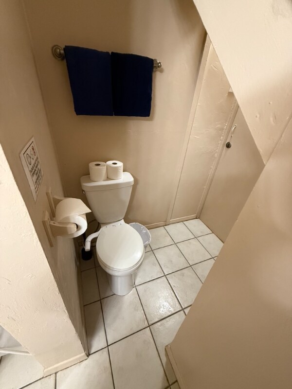 Building Photo - 717 Portsmouth Ct