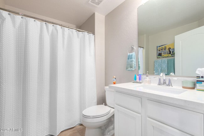 Building Photo - 21320 N 56th St