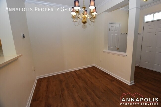 Building Photo - 8725 Spring Brook Way