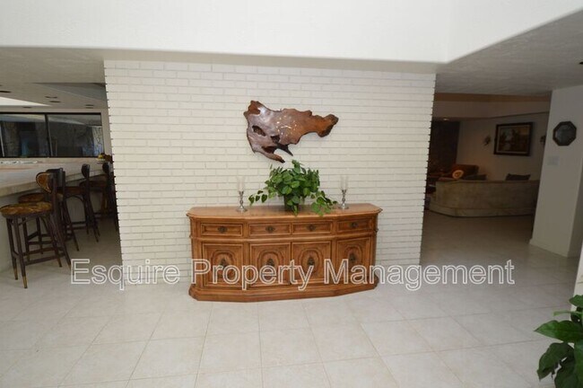 Building Photo - 31 Alviso Dr
