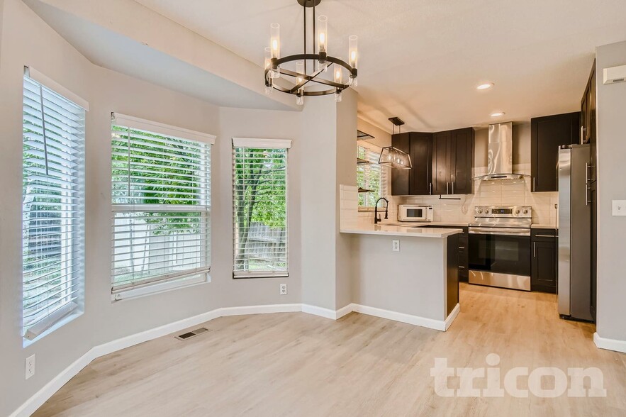 Building Photo - 2175 E 97th Dr