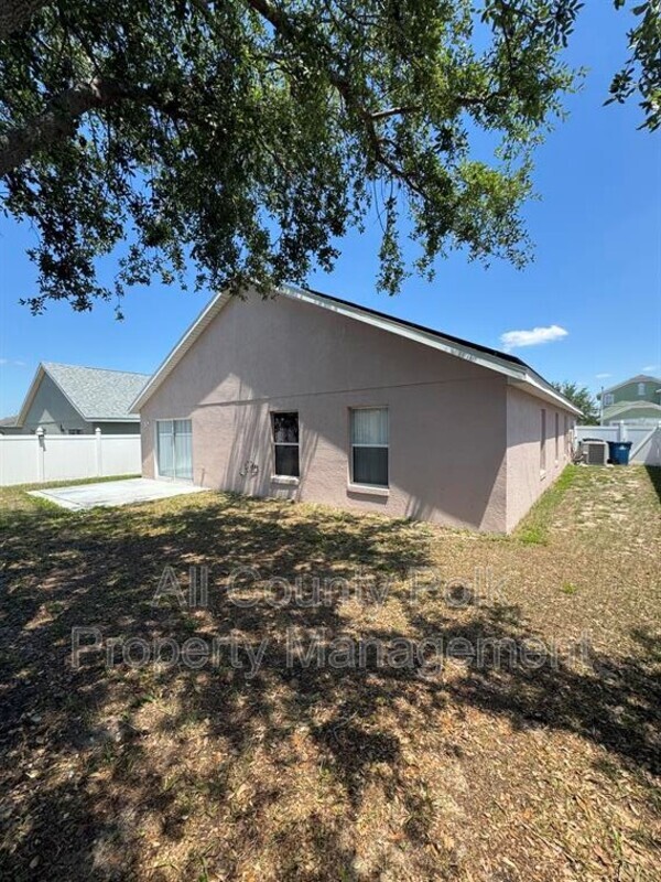 Building Photo - 166 Winchester Ln