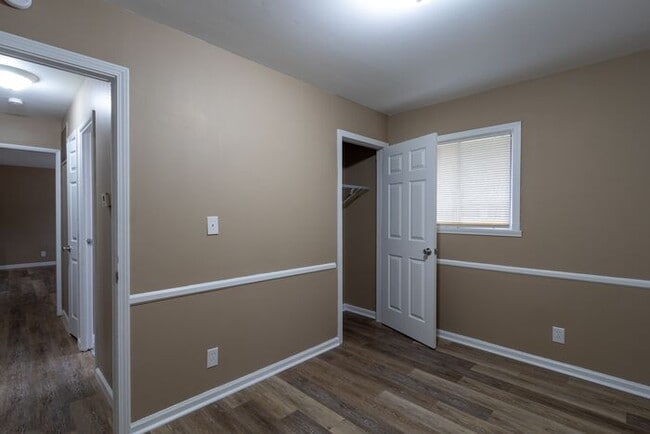 Building Photo - 3310 N Fuller Dr