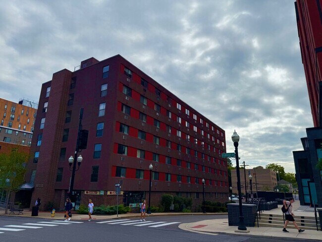 Primary Photo - 500 E College Ave