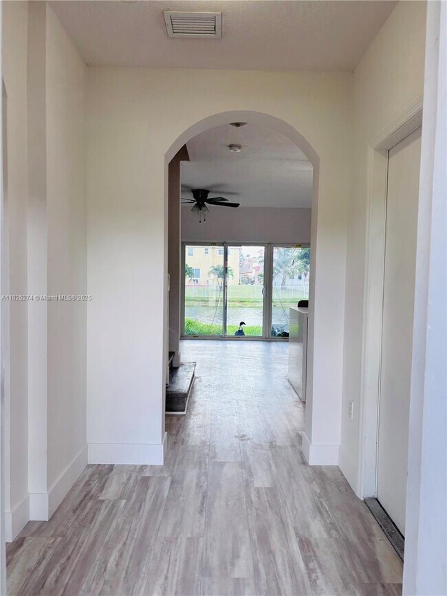 Building Photo - 12975 SW 28th Ct