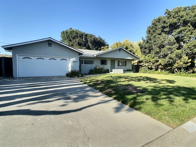 Primary Photo - Saratoga 3 Bedroom House