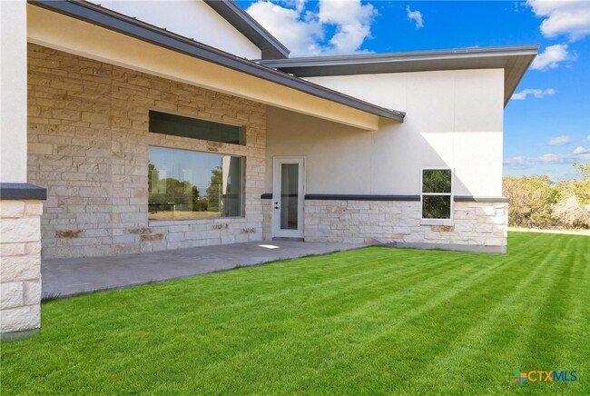 Building Photo - 118 Cap Rock Dr