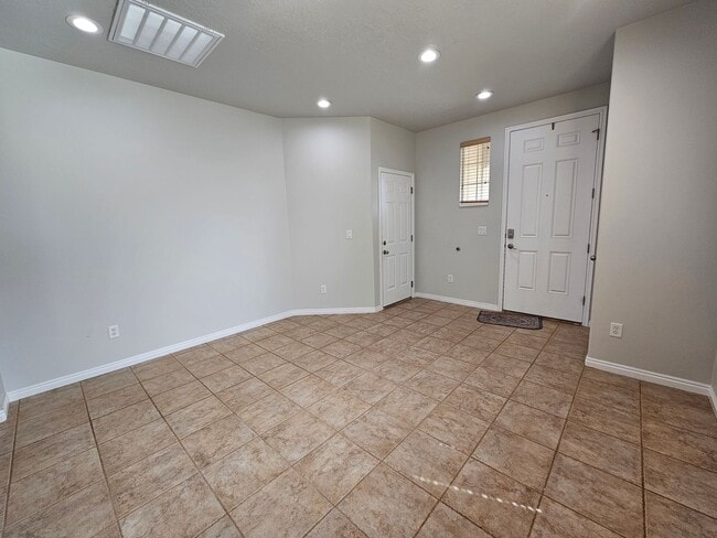 Building Photo - 3 Bedroom, North Salt Lake Gem with RV Parking, Workshop & Spacious Backyard Retreat