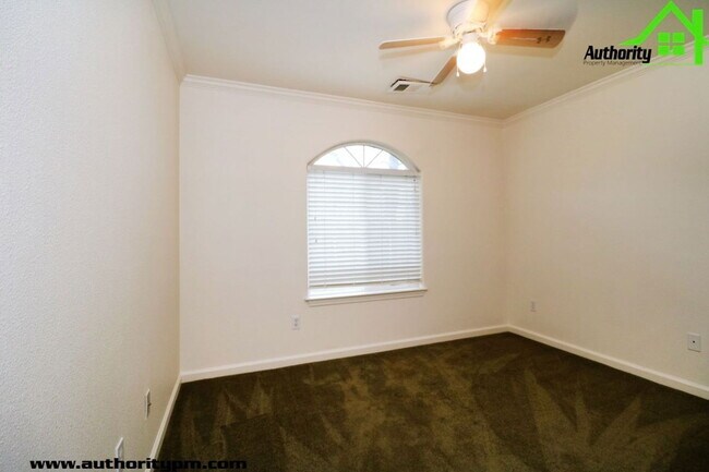 Building Photo - 3982 Cambria Dr