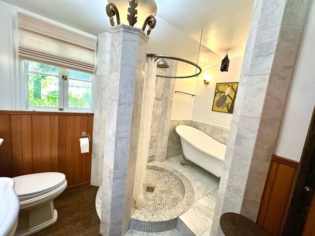 Building Photo - Custom Designer Mediterranean Style Home, 5 BR, 4.5 BA with Pool