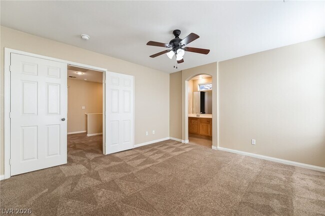 Building Photo - 1160 Blue Magenta Ave