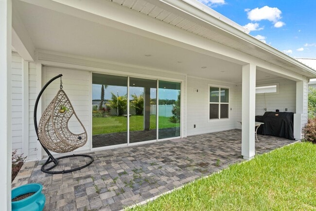 Building Photo - Luxury at its Finest, Private Lagoon!