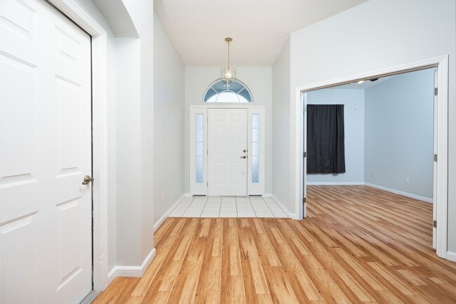 Building Photo - Beautiful Home in Ormond Beach
