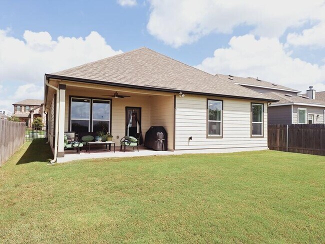 Building Photo - 7911 Libretto Ln