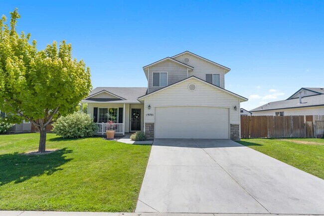 Building Photo - 19701 Cumberland Way